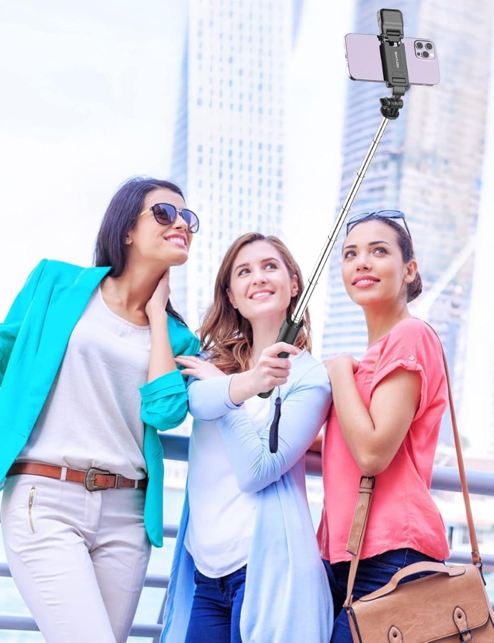 BOXTUDIO B1 Selfie Stick 67 cm/ 26 inch, Extendable Selfie Stick Tripod with Wireless Remote and Tripod Stand, Portable, Lightweight, Compatible with iPhone and Android Phones